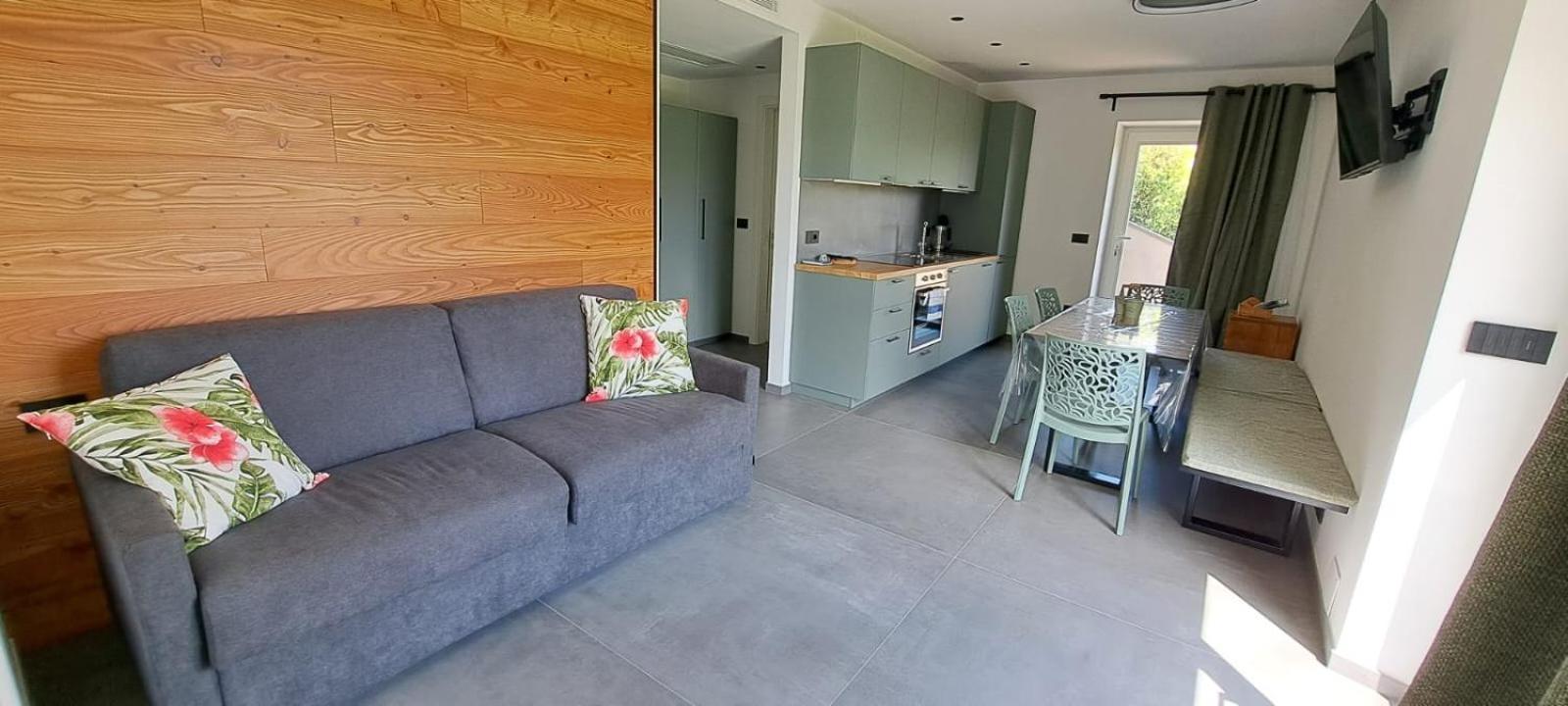 Il Nido Del Peller Apartment Cles Ngoại thất bức ảnh